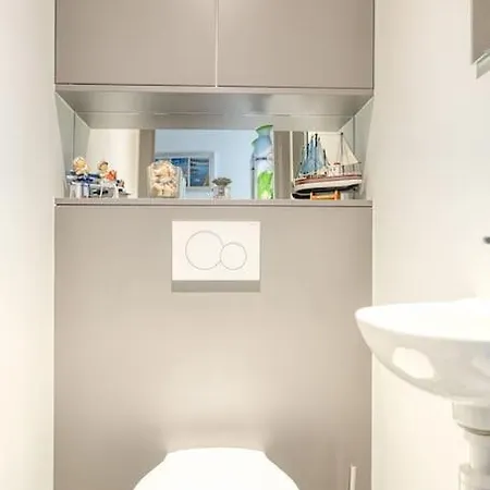 Stunning In With Free Parking Apartamento Ostende